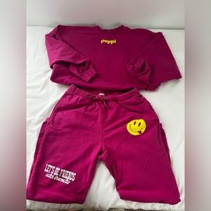 POPPI SWEATSET (see last pics for flaws)